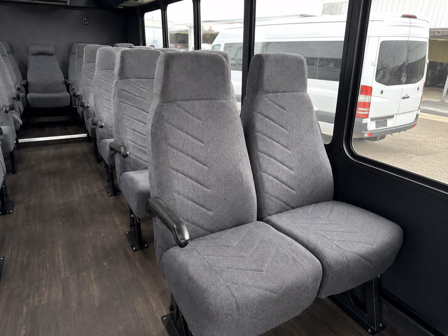 book the perfect ride for your next wine tour 4