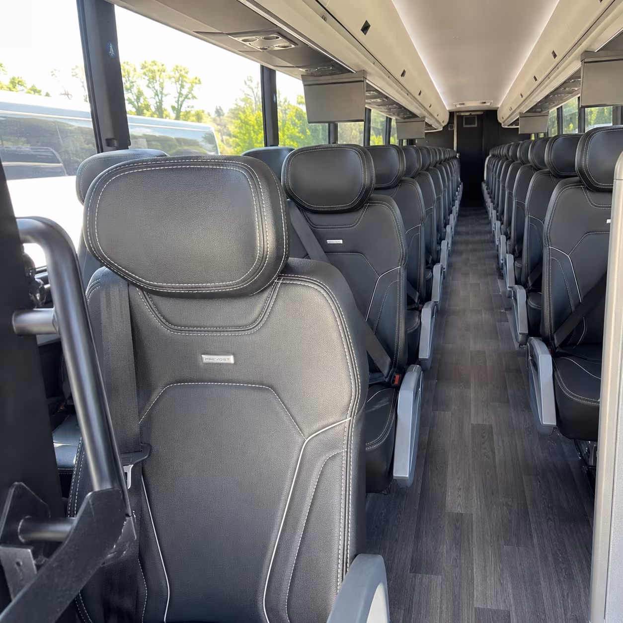 book the perfect ride for your next wine tour 5