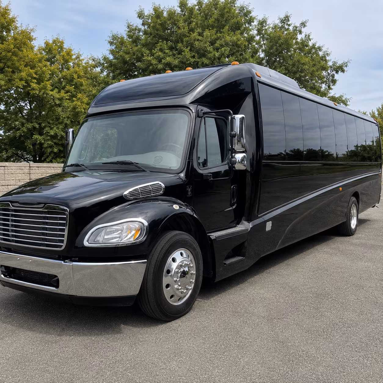 rent a minibus in yakima for a stress free prom night