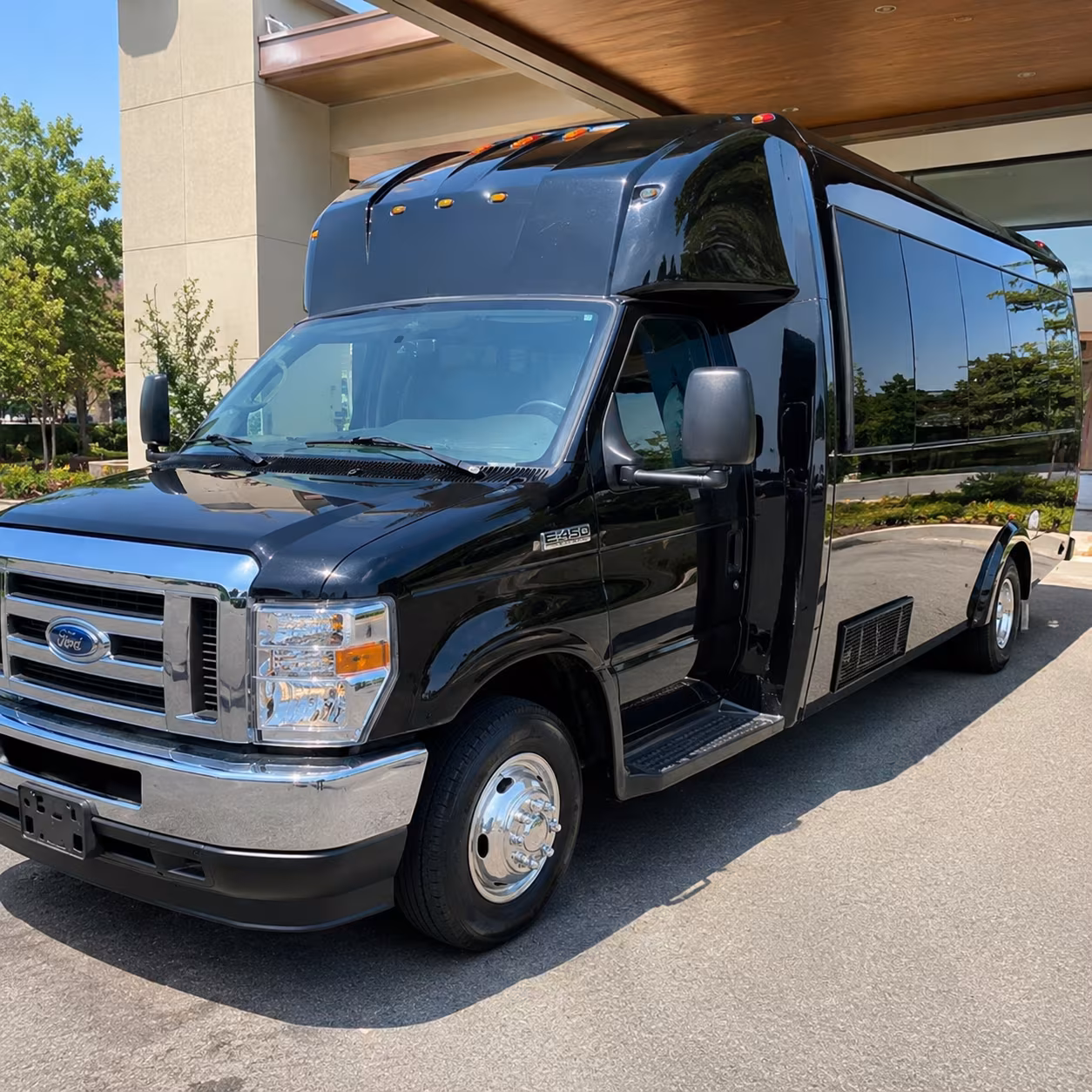winery tour bus rentals for corporate groups and team events in yakima