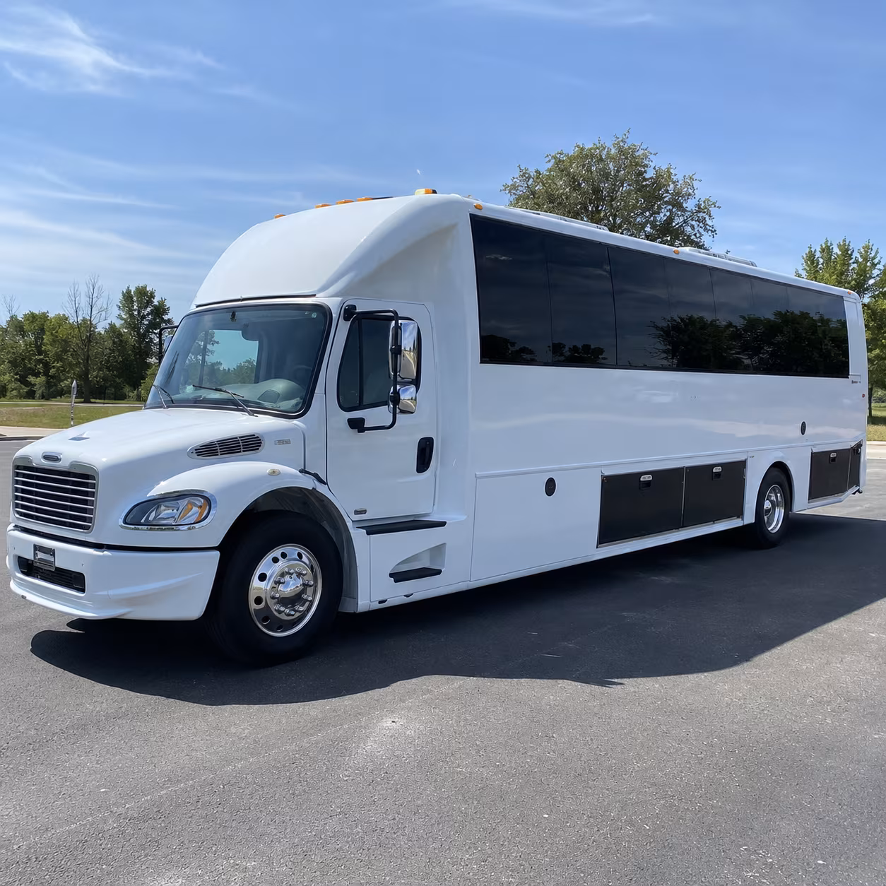 yakima 40 passenger party bus