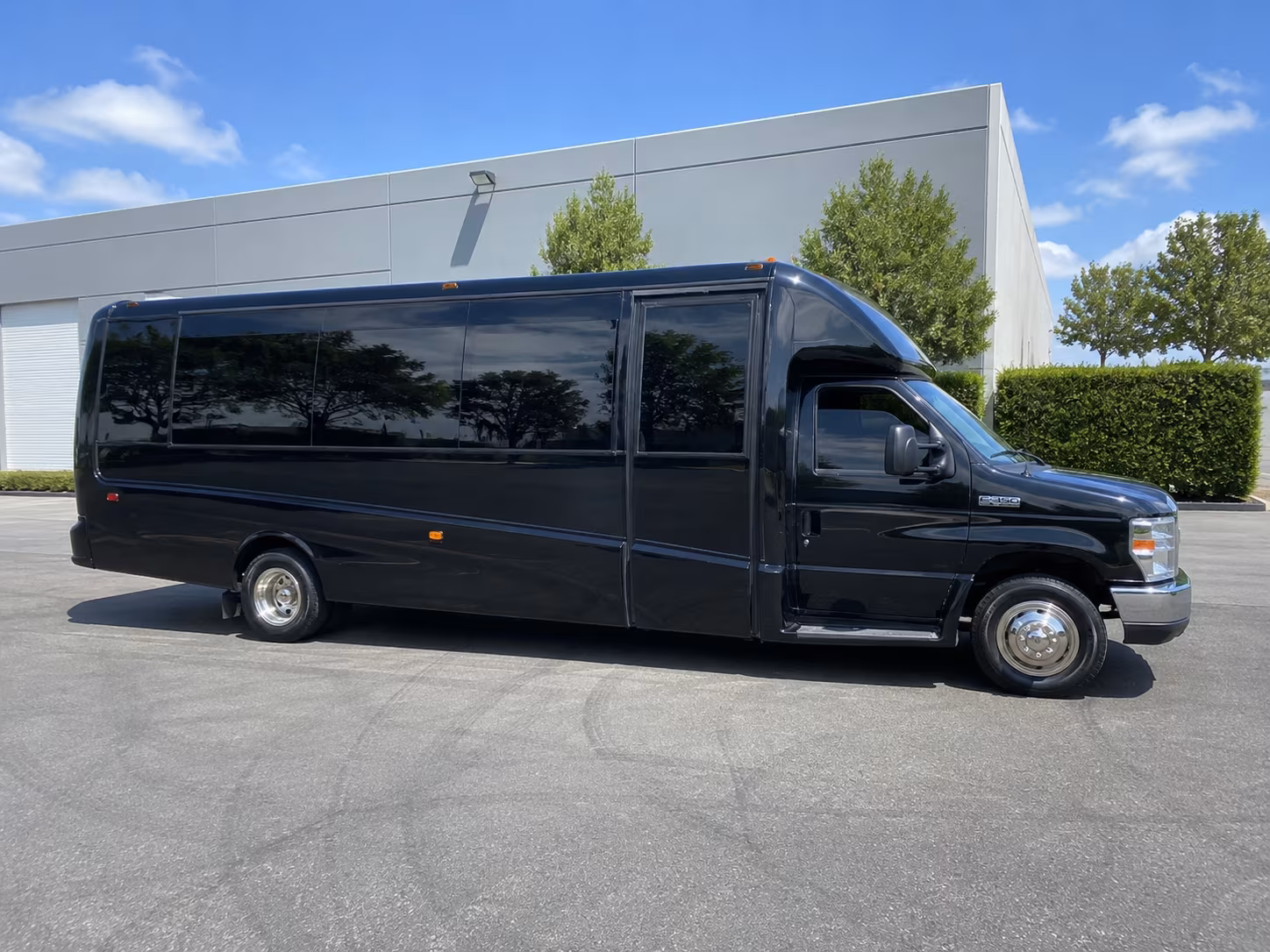 yakima sporting event party bus rental