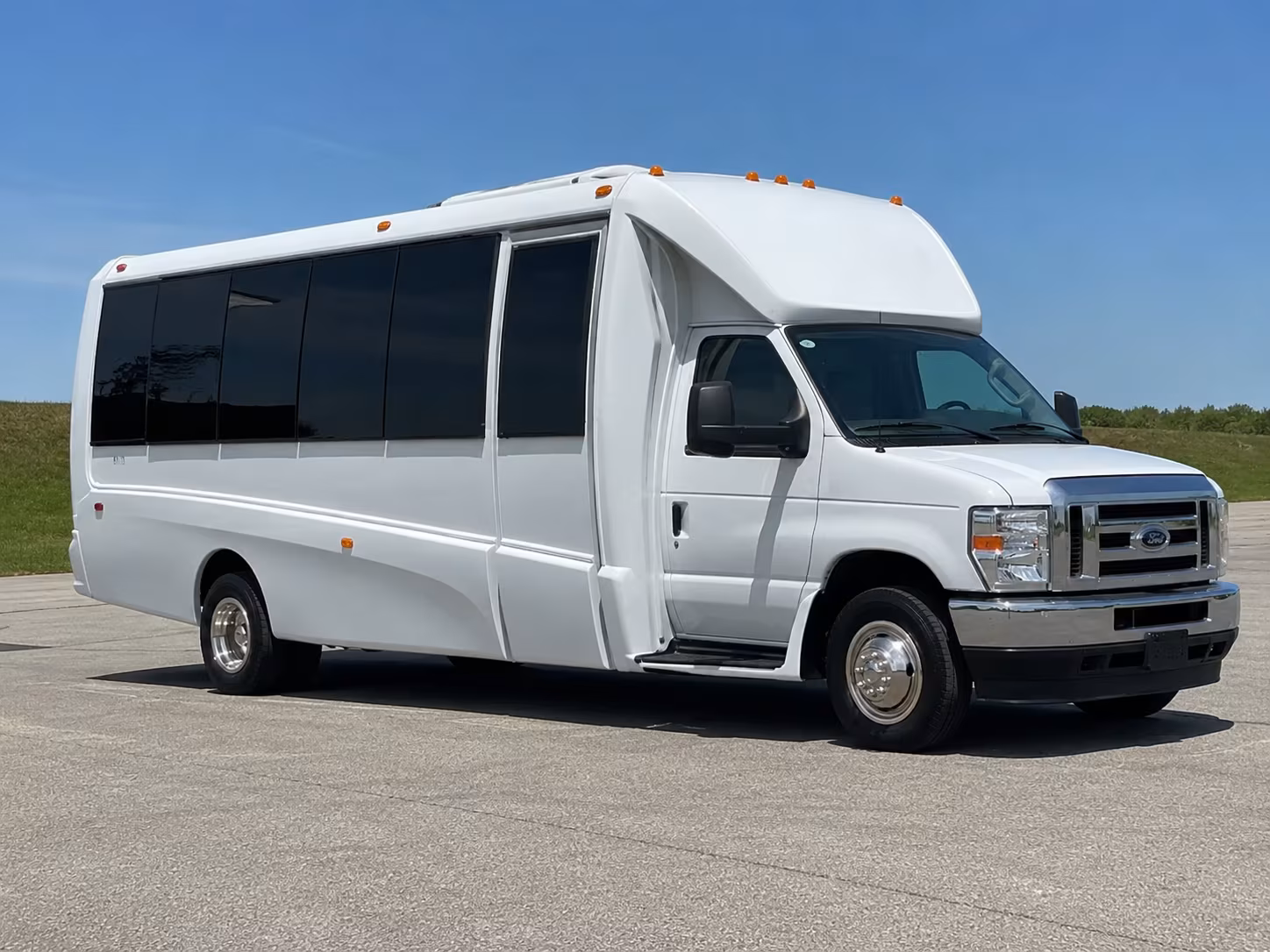 yakima wine tour party bus rental